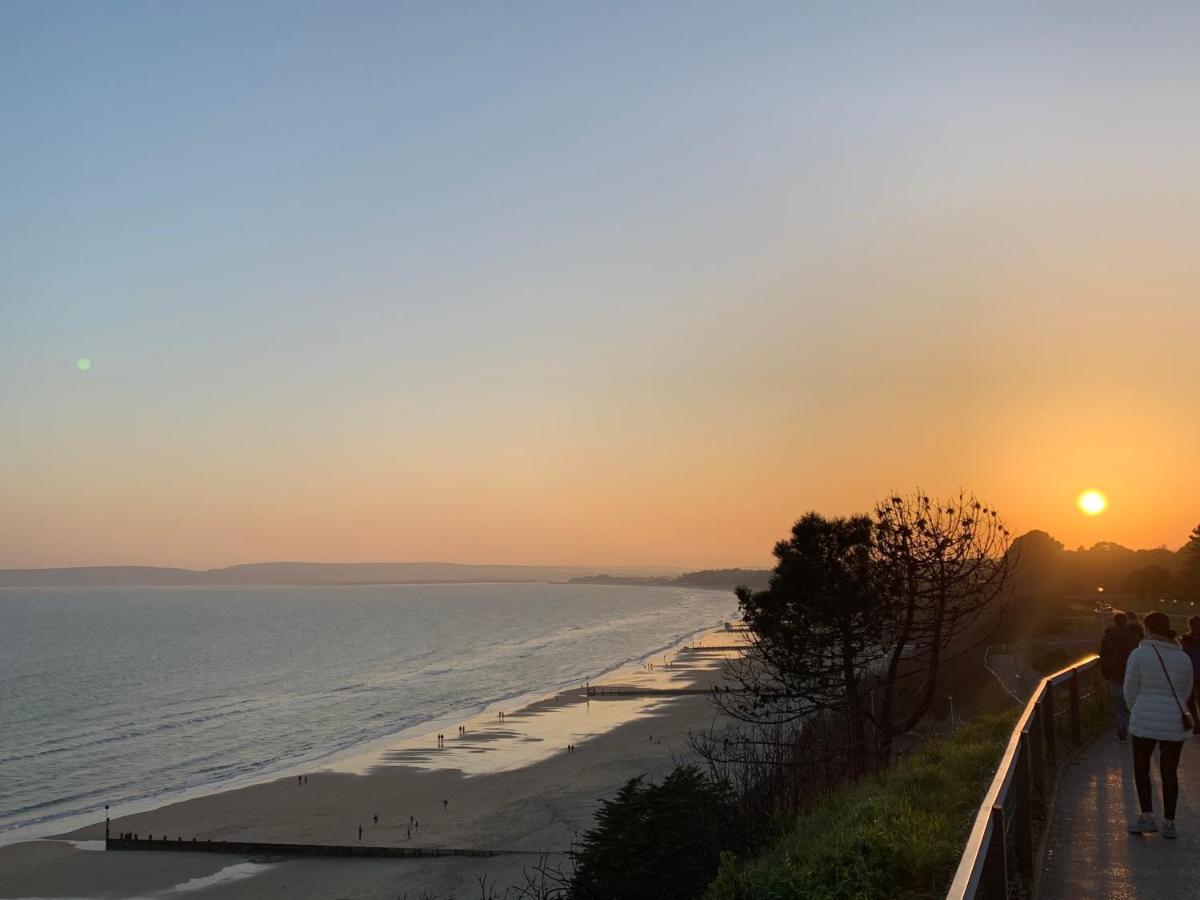 Bournemouth Beachfront Retreat 3 Bedroom 3 Bathroom Seaside B&B With Free Parking Exteriér fotografie