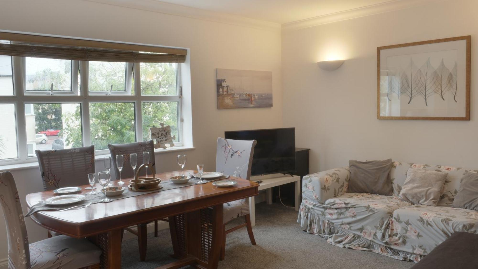 Bournemouth Beachfront Retreat 3 Bedroom 3 Bathroom Seaside B&B With Free Parking Exteriér fotografie
