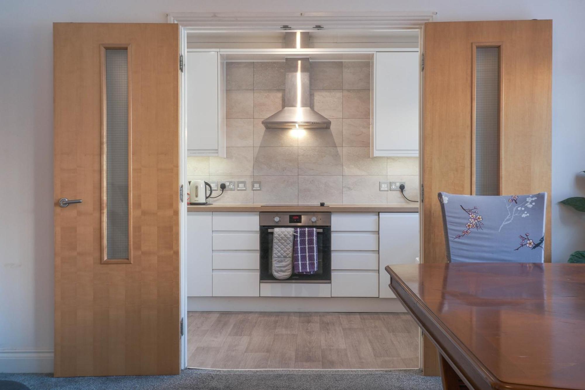 Bournemouth Beachfront Retreat 3 Bedroom 3 Bathroom Seaside B&B With Free Parking Exteriér fotografie