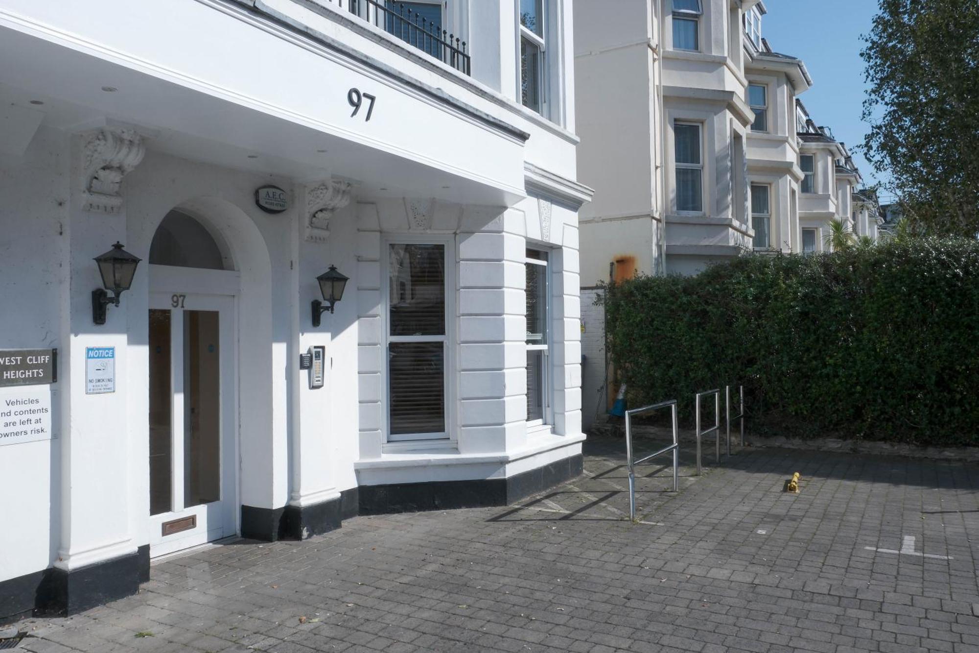 Bournemouth Beachfront Retreat 3 Bedroom 3 Bathroom Seaside B&B With Free Parking Exteriér fotografie